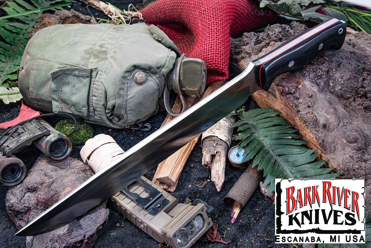 バークリバー ブラボー III 3V ブラック キャンバス マイカルタ - レッドライナー