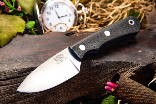 PSK EDC MagnaCut カーボン ファイバー ブルーライナー