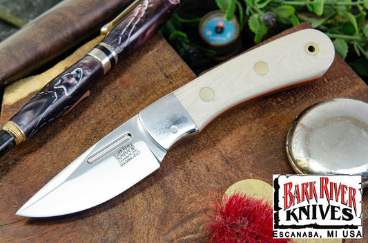 バークリバー エッセンシャル MagnaCut デザート タン G-10 - オレンジライナー - ブラスピン