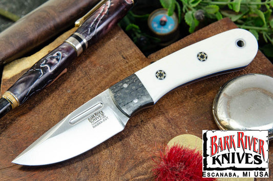バークリバー エッセンシャル MagnaCut ホワイト G-10 - カーボンファイバー ボルスター - ブルーライナー - モザイクピン